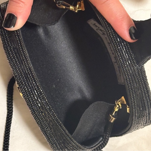 Inge Christopher Black Gold Beaded Sequin Shoulder/Crossbody Bag - Picture 12 of 12